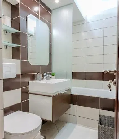 Kronstadt - Gara Διαμέρισμα