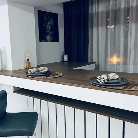 Apartment Kronstadt - Gara